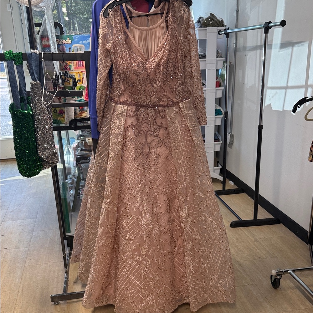 Exquisite Beaded Lace Prom Dress